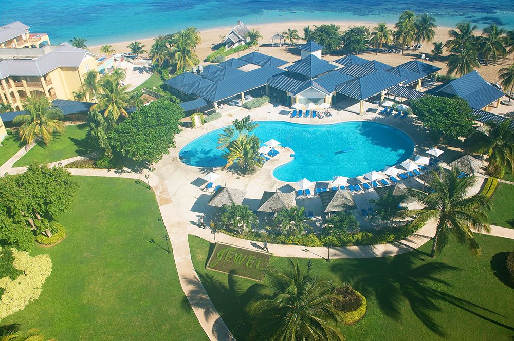 Jewel Runaway Bay Beach Resort & Waterpark, Jamaica