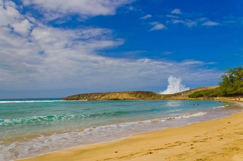 8 Best Beaches in Puerto Rico (Map Included)