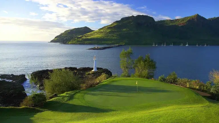 10 Sustainable Golf Courses in Hawaii